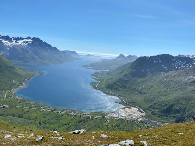 Unique And Charming House At The Foot Of Lofoten'S Highest Mountain سفولفير المظهر الخارجي الصورة